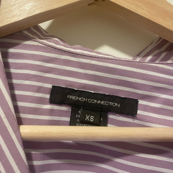 Oversized Lilac Stripped T-Shirt - Picture 2 of 2